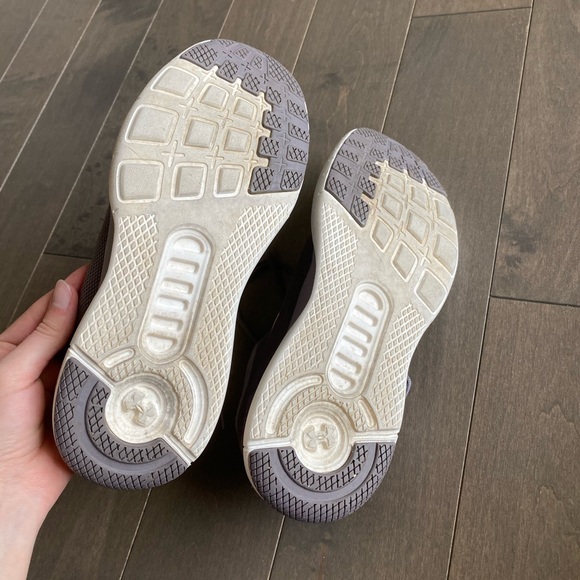 Under Armour Training Shoes - Picture 5 of 6